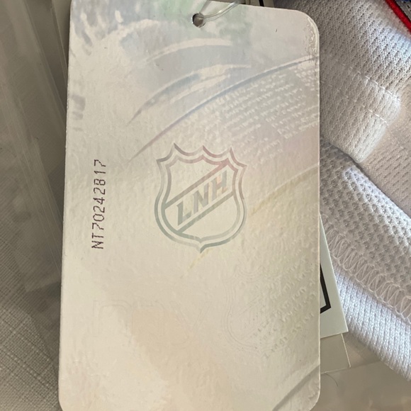 Authentic Martin St. Louis Signed Rangers Jersey - Picture 5 of 5